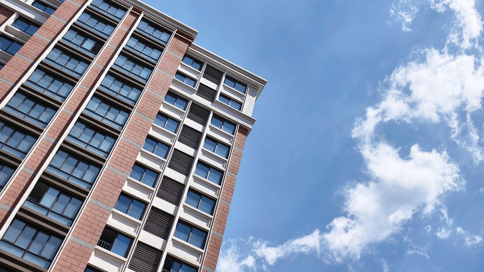 聚氨酯附框：开启多样化选择新时代的建筑优选